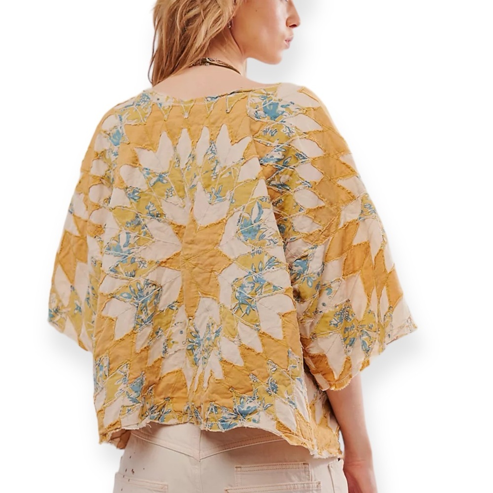 Magnolia Pearl 1070 Matilda Marisol Top yellow cream quilted sunburst One Size - Picture 2 of 11